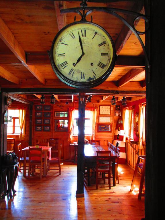 Hotel Antigua Casona Patagonia Futaleufú Extérieur photo